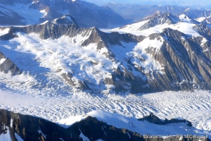 Survol du glacier Kaskawulsh